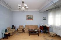 Վաճառվում է 4 սենյականոց բնակարան Երևան, Փոքր Կենտրոն, Աբովյան փակուղի
