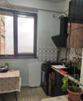 Վաճառվում է 4 սենյականոց բնակարան Երևան, Քանաքեռ-Զեյթուն, Մ.Մելիքյան նրբ