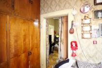 Վաճառվում է 2 սենյականոց բնակարան Երևան, Փոքր Կենտրոն, Մաշտոցի պող