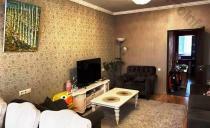 Վաճառվում է 3 սենյականոց բնակարան Երևան, Աջափնյակ, Սիսակյան