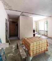 Վաճառվում է 3 սենյականոց բնակարան Երևան, Արաբկիր, Համբարձումյան ( Գայդար )