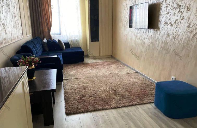 Վաճառվում է 2 սենյականոց բնակարան Երևան, Շենգավիթ, Չեխովի 