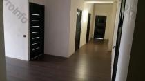 Վաճառվում է 4 սենյականոց բնակարան Երևան, Նոր-Նորք, Լվովյան 