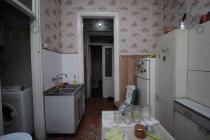 Վաճառվում է 3 սենյականոց բնակարան Երևան, Մեծ կենտրոն, Հերացու 