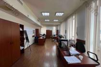 Վարձով գրասենյակային  տարածք Երևան, Մեծ կենտրոն, Քաջազնունու ( Կուզնեցով )