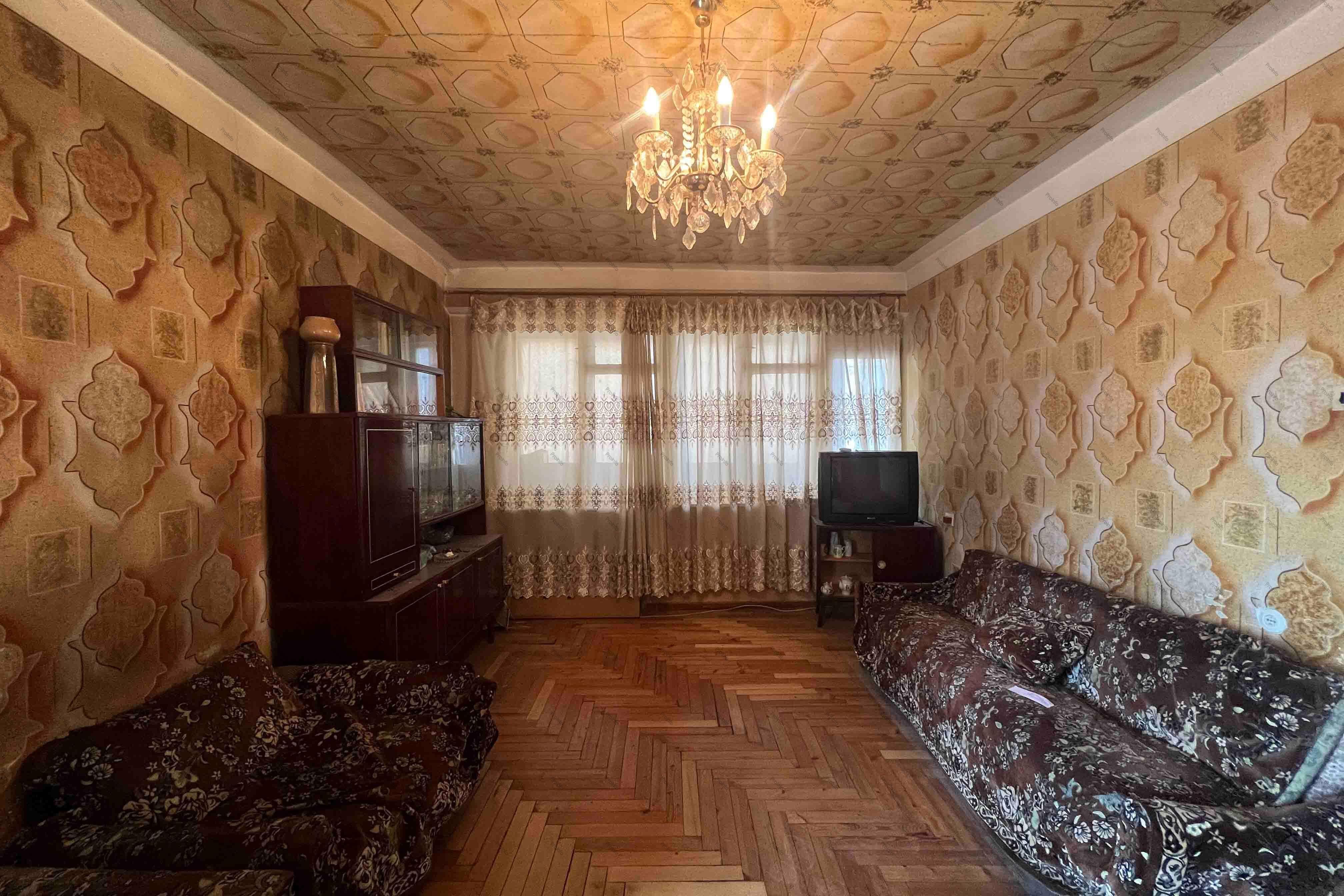 Продается 2 комнатная квартира Երևան, Արաբկիր, Գրիբոյեդովի