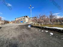 Վաճառվում է ունիվերսալ տարածք Երևան, Նոր-Նորք, Մոլդովական 
