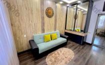 Վաճառվում է 4 սենյականոց բնակարան Երևան, Նոր-Նորք, Բակունցի 